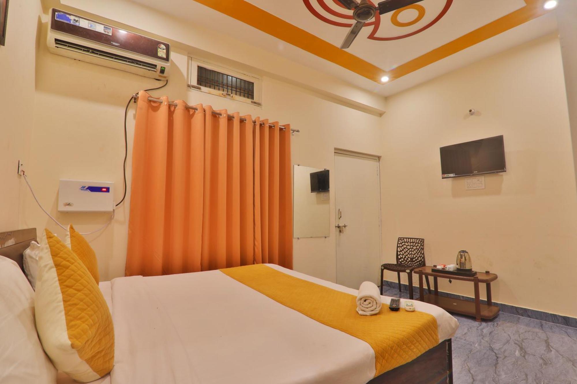 Hotel Ramayan Inn Free Pickup From Ayodhya Dham Junction Экстерьер фото
